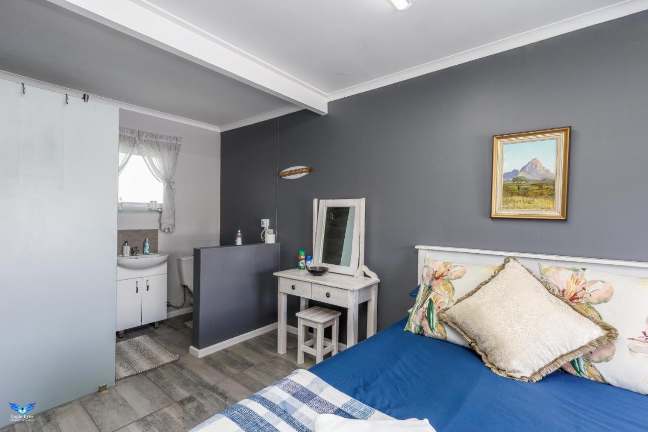 Kanaan - 3 Bedroom Self-Catering Cottage Hermanus Dış mekan fotoğraf